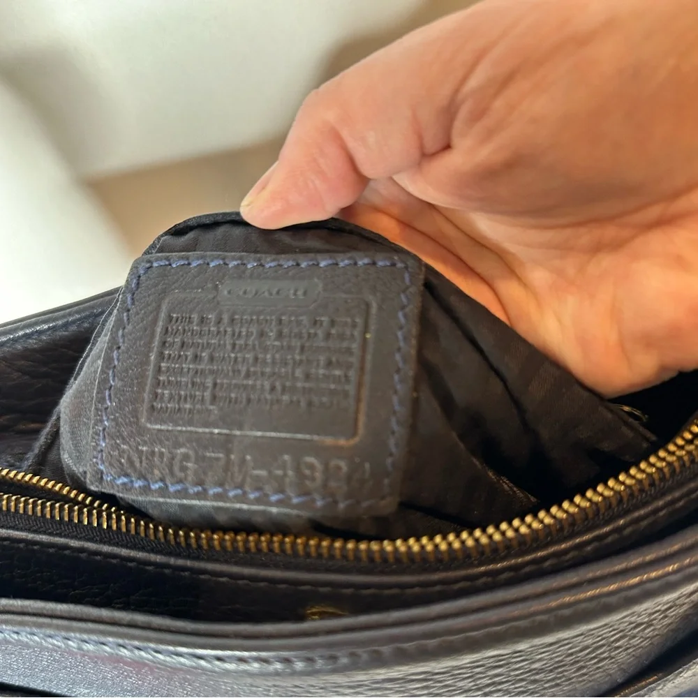 Coach Sonoma Pocket Zip Navy Blue Pebbled Leather Adjustable Crossbody Bag Vtg - Picture 7 of 16